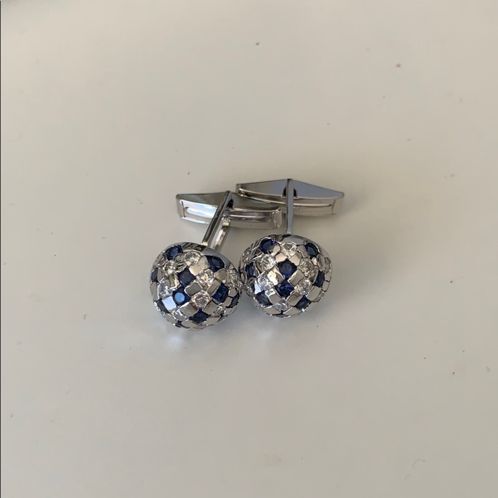 Cuff links unisex.  Beautiful sterling silver 925